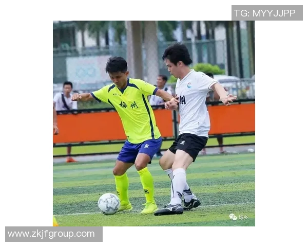 足球比分足球的精彩瞬间与战术分析让你全方位了解比赛动态 足球比分足球的精彩瞬间与战术分析让你全方位了解比赛动态